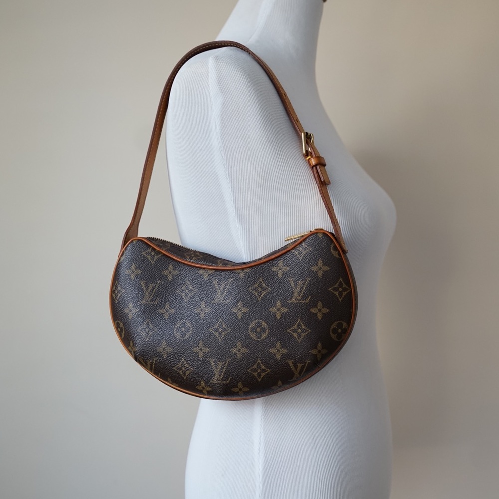 Authentic Louis Vuitton Croissant Crescent PM